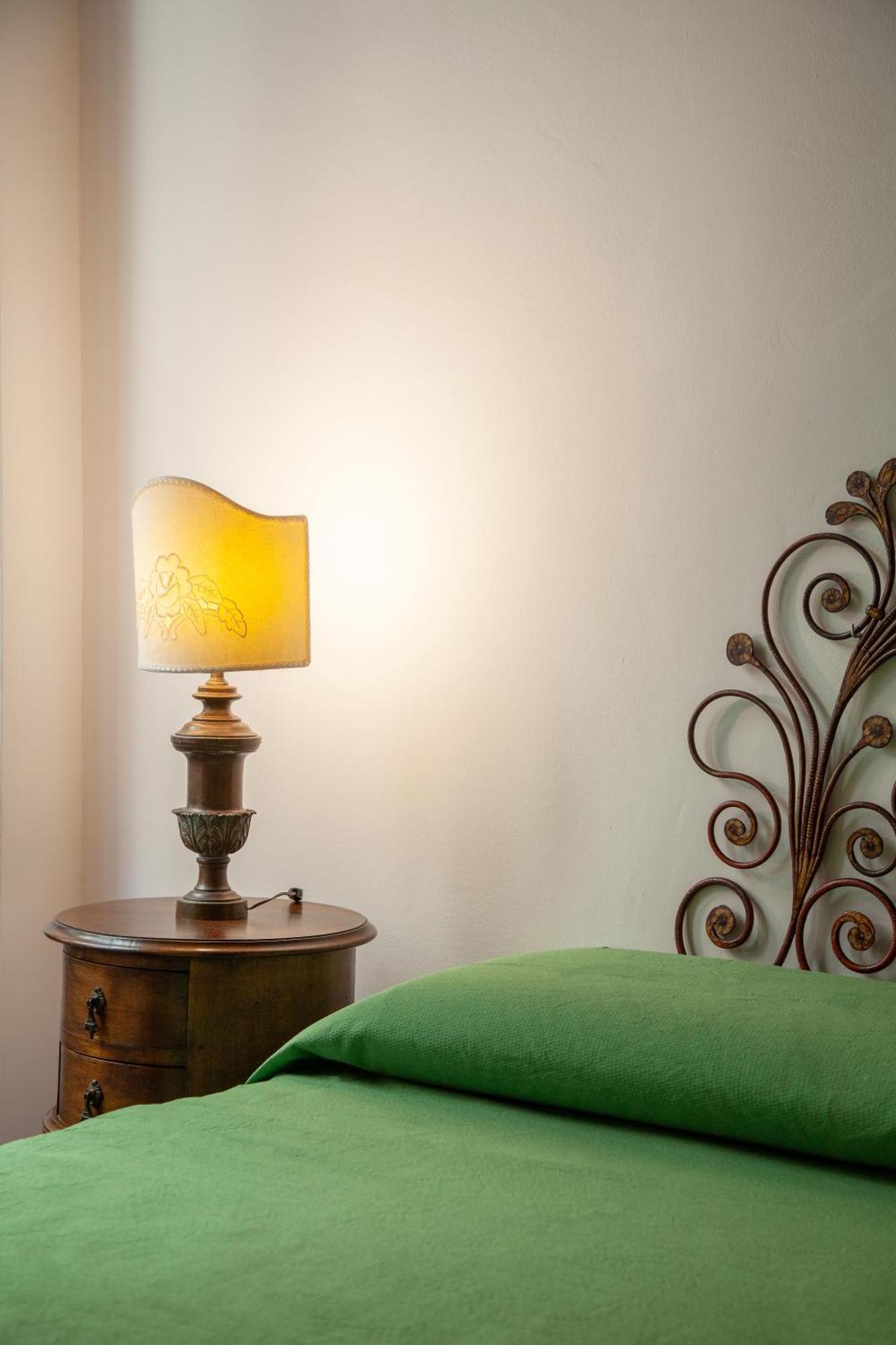 Aurora'S, Renaissance Suite, Historic Apartment, Pivot Location, Few Walks From All, Ac Bedroom ฟลอเรนซ์ ภายนอก รูปภาพ