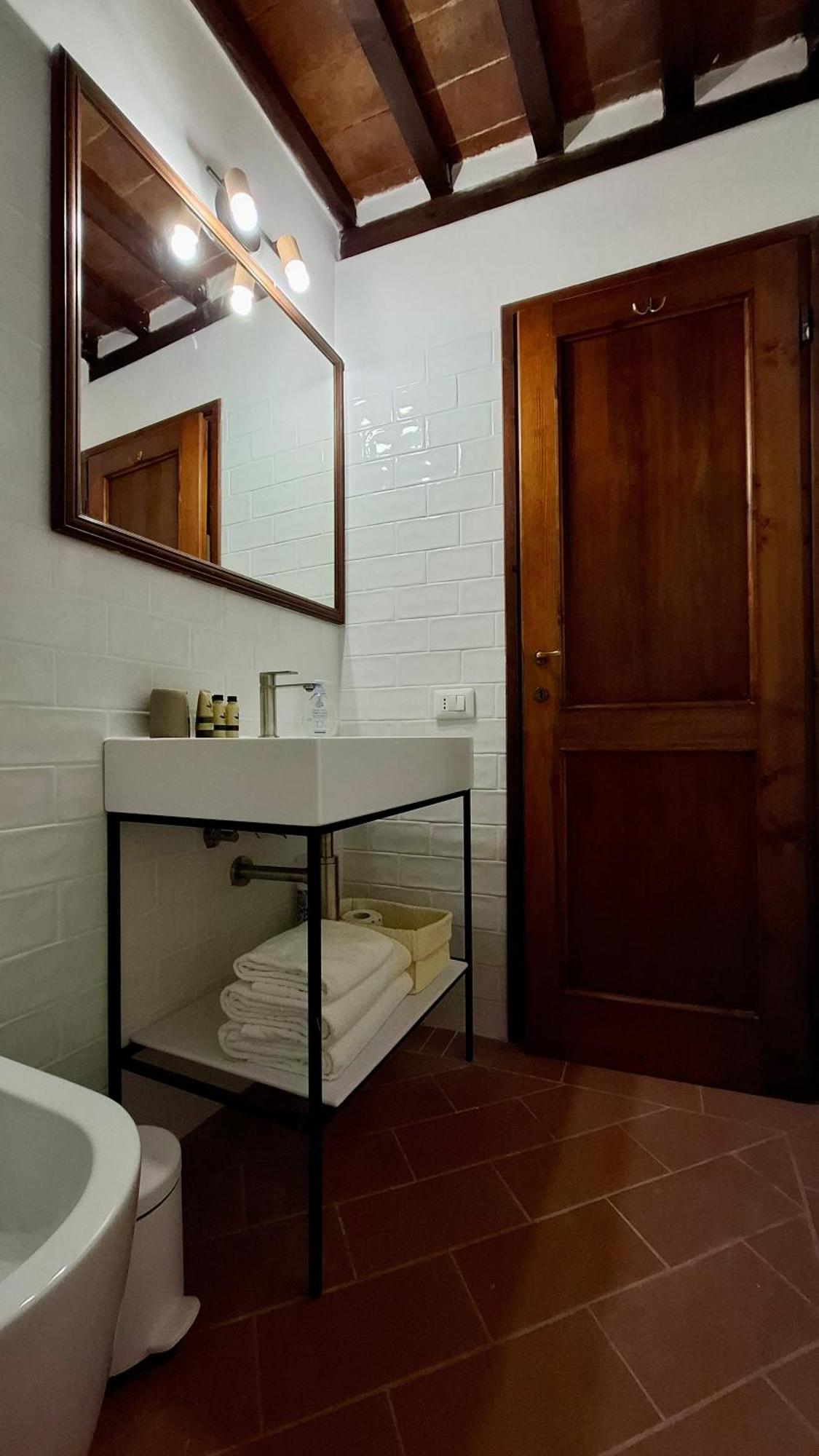 Aurora'S, Renaissance Suite, Historic Apartment, Pivot Location, Few Walks From All, Ac Bedroom ฟลอเรนซ์ ภายนอก รูปภาพ
